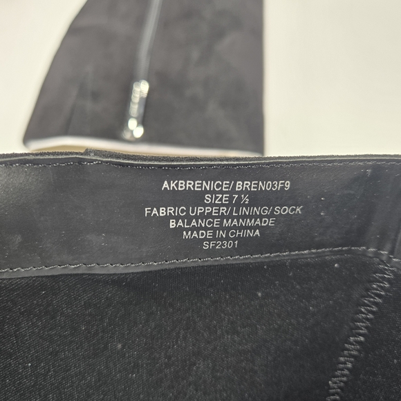 Anne Klein Bernice Black Suede Knee-High Riding Boots Women's Size 7 1/2 7.5 - Picture 12 of 13